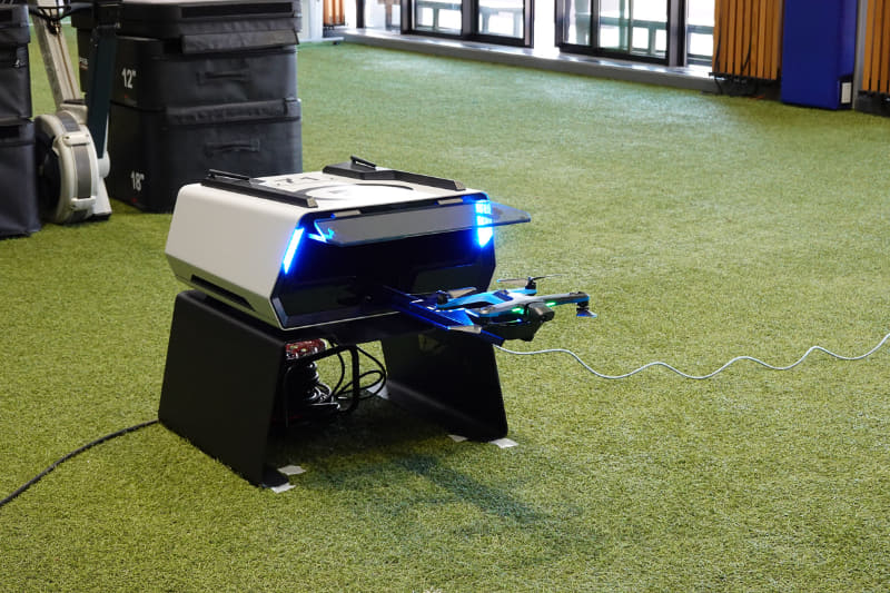 Dockから出動するSkydio 2+