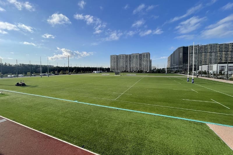 屋外デモの会場となった「浦安Dパーク」