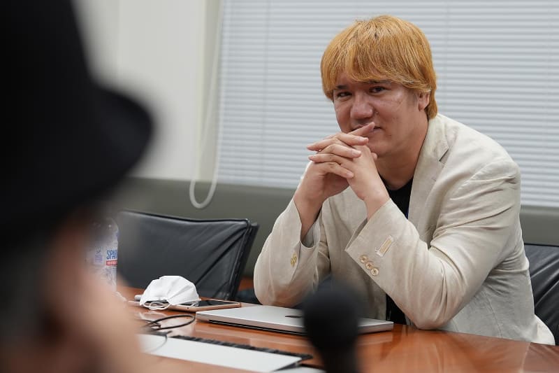 鈴木淳也氏