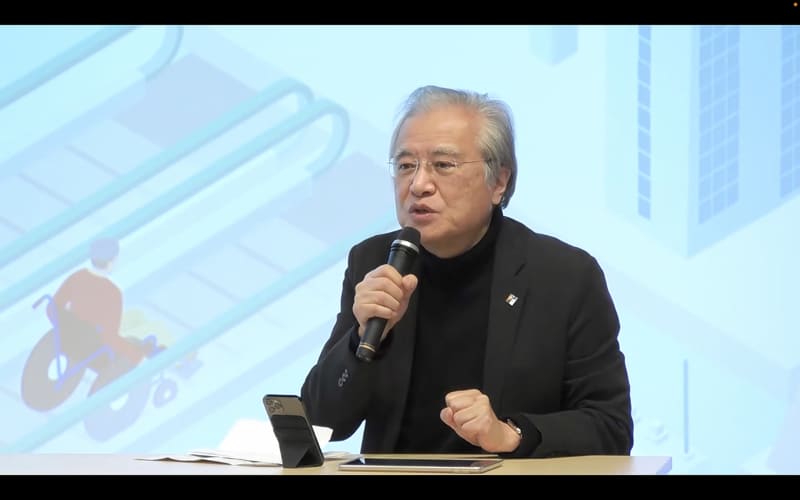 東洋大学情報連携学部(INIAD)学部長、「ICTを活用した歩行者移動支援の普及促進検討委員会」委員長 坂村健氏