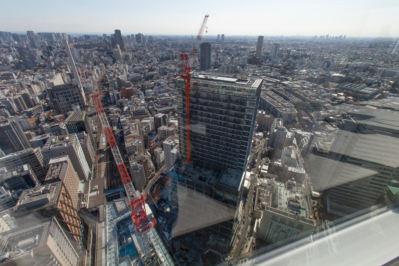 目黒方面。建設中の中央のビルがSAKURAタワー