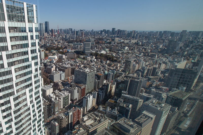 東京タワー、六本木ヒルズ、麻布台ヒルズ方面。左手前は渋谷ストリーム