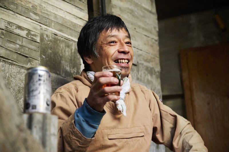 岡啓輔氏とアリマストンビール