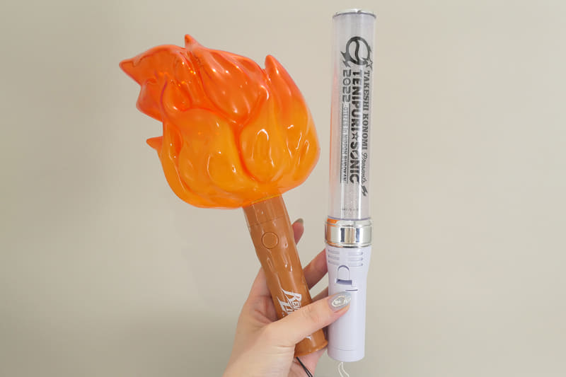 最近のペンライトはスティックタイプではなく、立体形状のものが多くあります