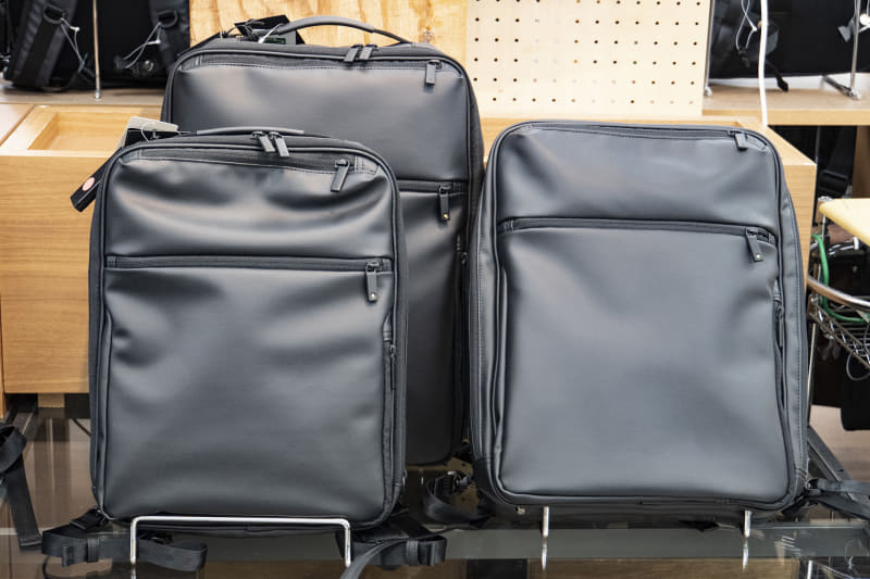 エース ガジェタブル バーテクトシリーズ。左手前は9L、右は13L、左奥は15L