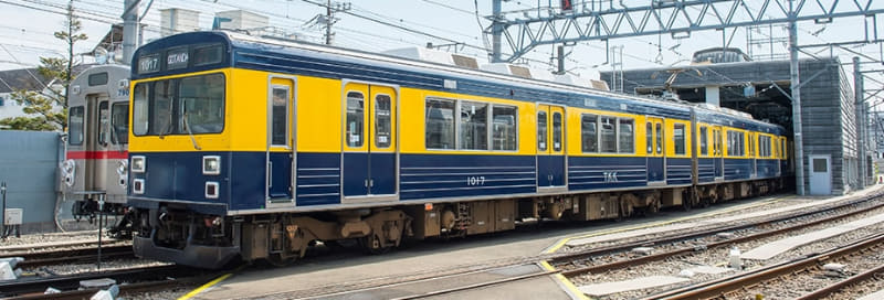 復刻デザインの“きになる電車”(<a href="https://ii.tokyu.co.jp/">東急電鉄 いい街 いい電車 プロジェクト</a>より)