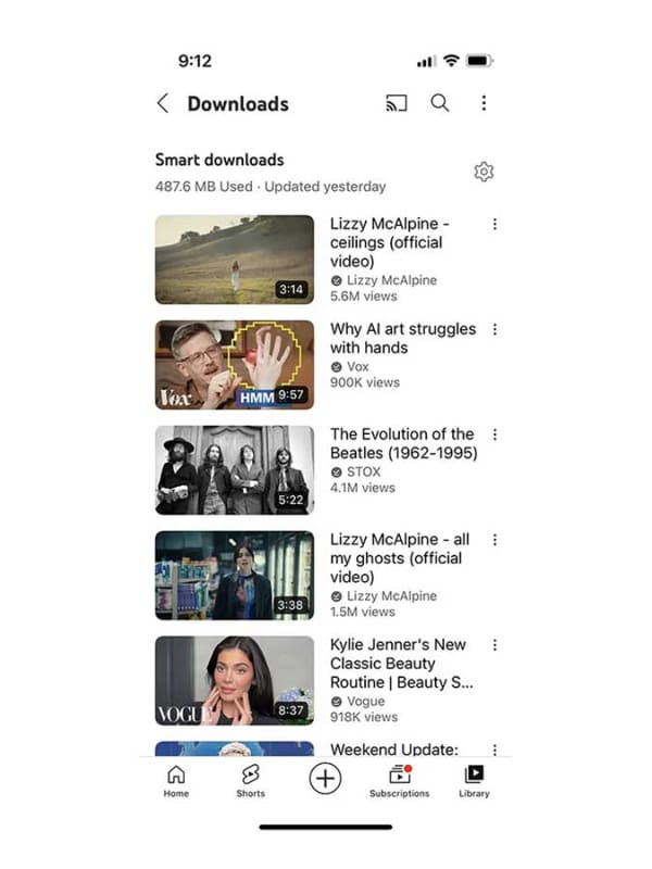 自動的におすすめ動画をオフライン保存する「Smart Downloads(スマート一時保存)」
