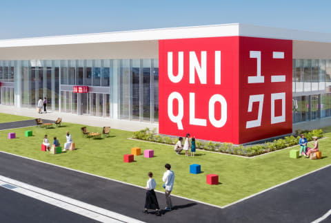 ユニクロ、1日中過ごせる新業態 前橋に「UNIQLO LOGO STORE 