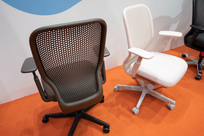 さまざまな生地も展開