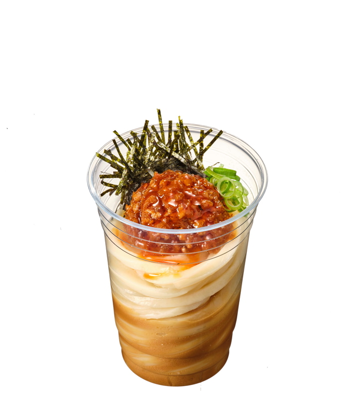 「ピリ辛坦々うどん」(490円)