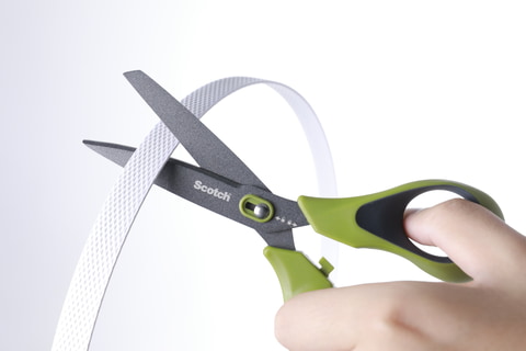 3M、ワンタッチで開梱カッターになるハサミ - Impress Watch