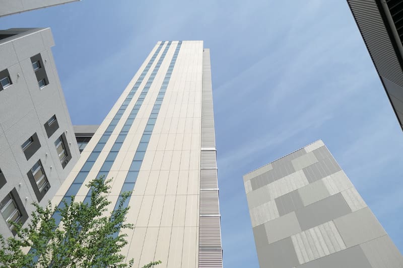 「道玄坂通」外観。地上28階建