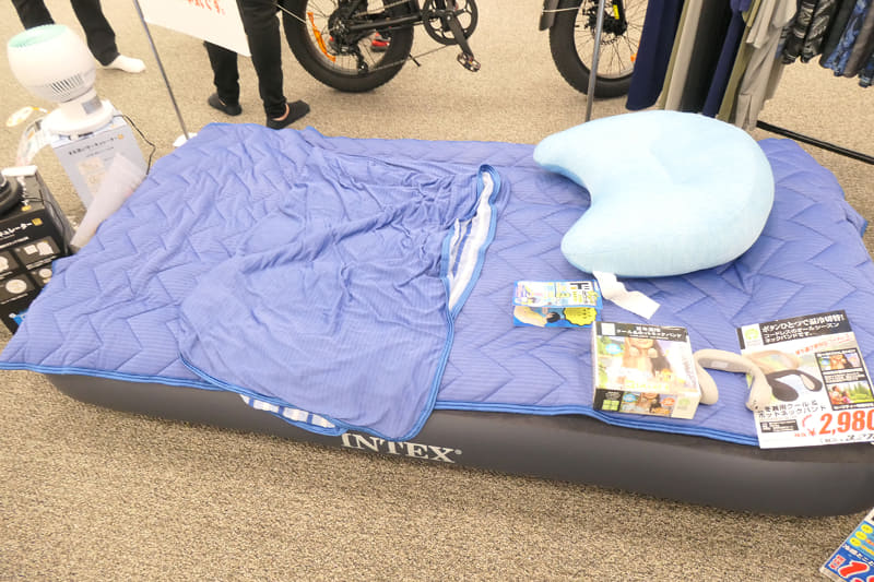 接触冷感商品も多数揃える