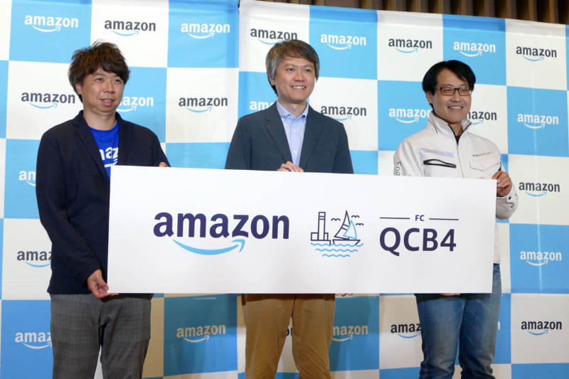 左から千葉みなとFC サイトリーダー 片桐秀行氏、JP FC オペレーション事業部 統括本部長 原祐介氏、オペレーション技術統括本部 統括本部長 渡辺宏聡氏