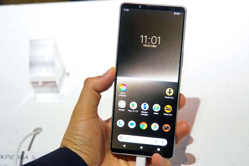 オープンマーケットモデルに積極的だったソニーは、発表タイミングを前倒しに。発売日もキャリアモデルと近くなった