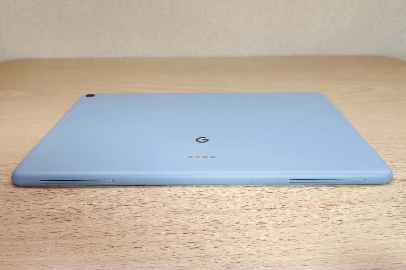 横持ち時の下面部には滑り止め