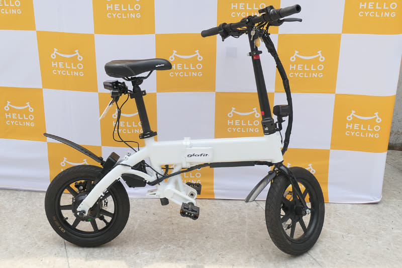 「電動サイクル」試作機。ペダルに見える部分はステップに該当