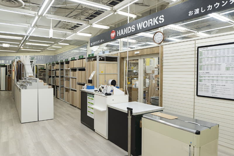 加工工房併設の素材の森