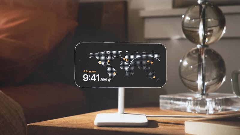 WWDCではBelkinのスタンドが紹介された