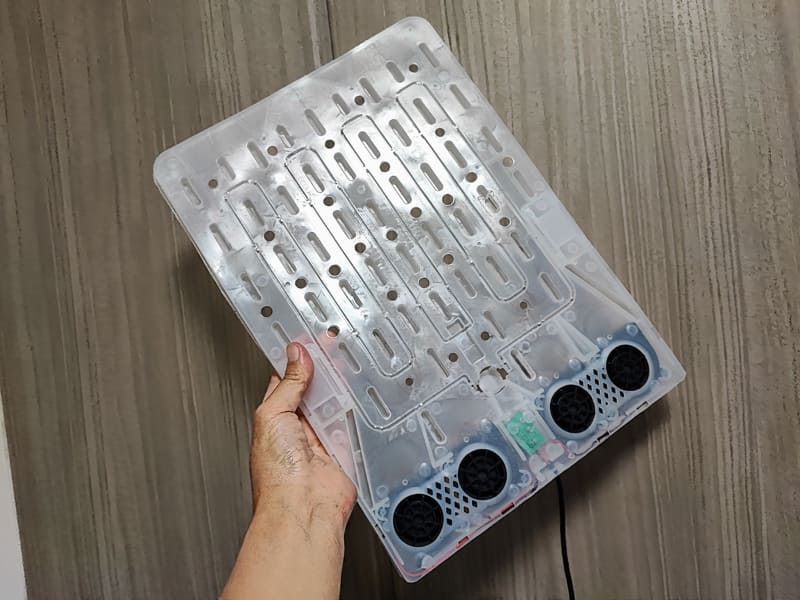 内蔵ファンは取り外し可能