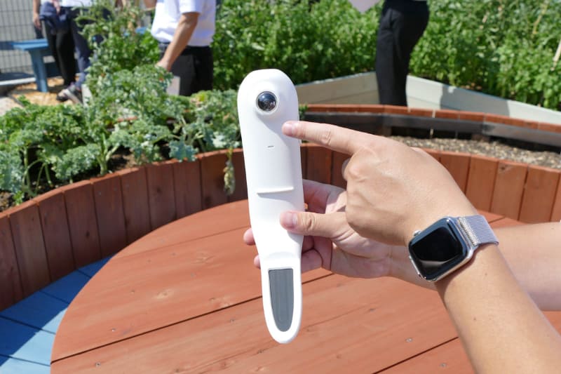 土壌の温度情報など各種データを集めるIoTセンサー「grow CONNECT」