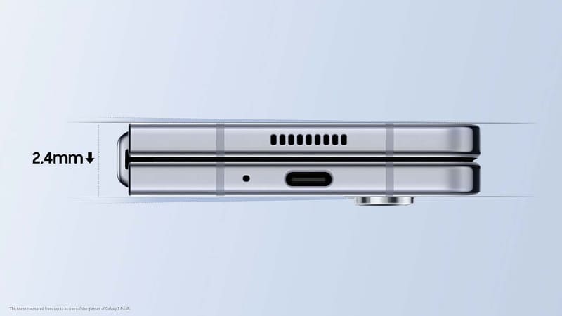 Galaxy Z FOld5では「Flex Hinge」と名付けた構造を採用、2.4mm薄くなった。