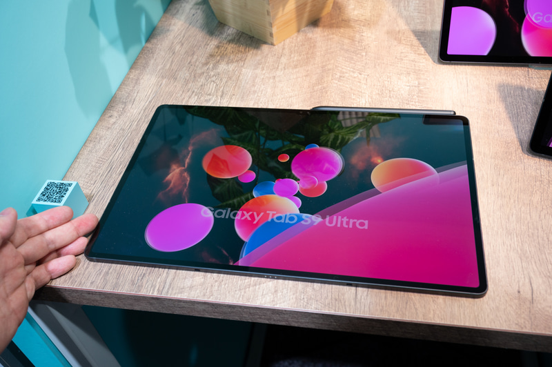 14.6型ディスプレイの「Galaxy Tab S9 Ultra」