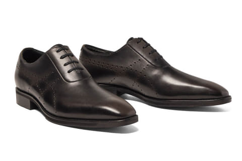 アシックス、フランスの靴製法によるビジネスシューズ「RUNWALK