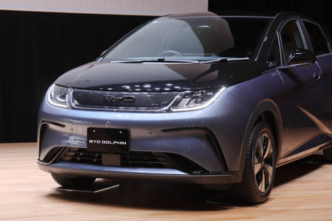 BYD、日本参入第二弾のコンパクトEV「ドルフィン」 363万円から