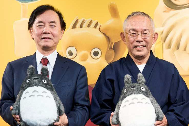 左から日本テレビ 代表取締役会長執行役員 杉山美邦氏、スタジオジブリ 代表取締役社長 鈴木敏夫氏。「金曜ロードショーとジブリ展」にて撮影されたもの