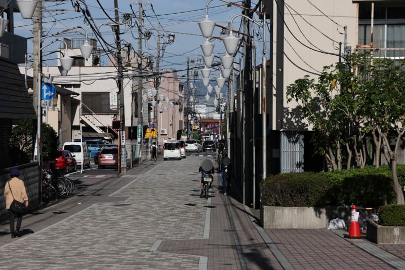 狭山市駅から徒歩9分という立地で駅から続く道をほぼ直進すれば到着する