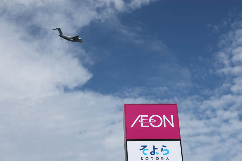 入間基地に近く、所属機が店舗上空を頻繁に飛んでいく