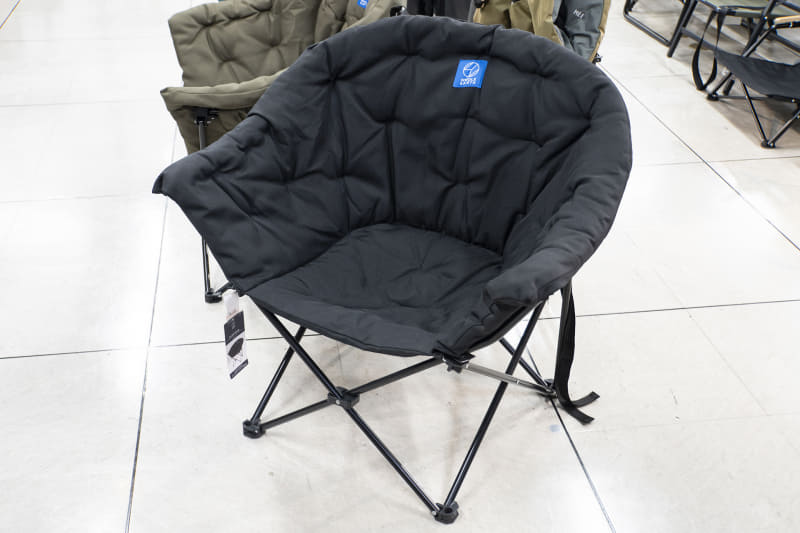 ホールアース クラムチェア(4,400円)