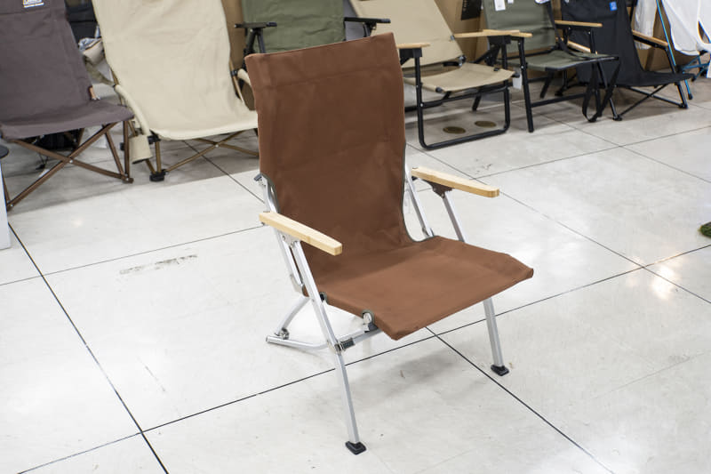 スノーピーク ローチェア30(22,000円)。