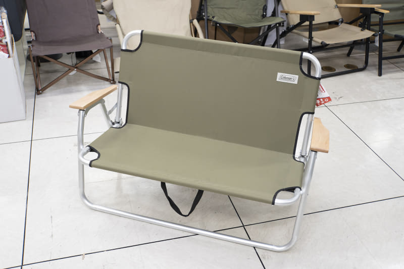 コールマン リラックスフォールディングベンチ(9,790円)。