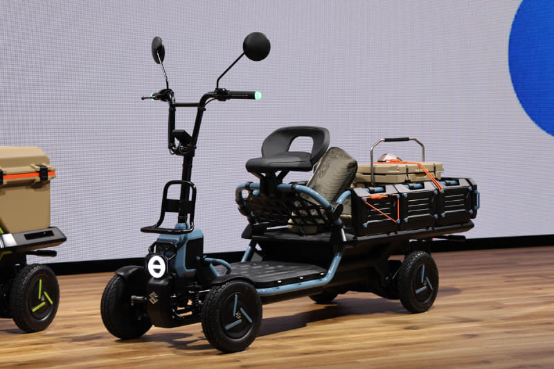 SUZU-RIDEと比べて車幅は同じだが全長が延長される