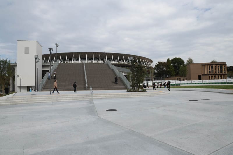 国立競技場に直結
