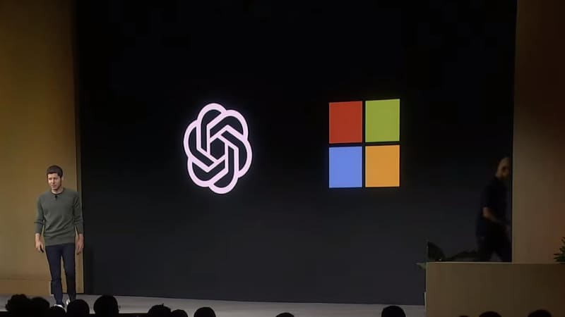 OpenAI DevDayにはMicrosoftのサティア・ナデラCEOも登壇