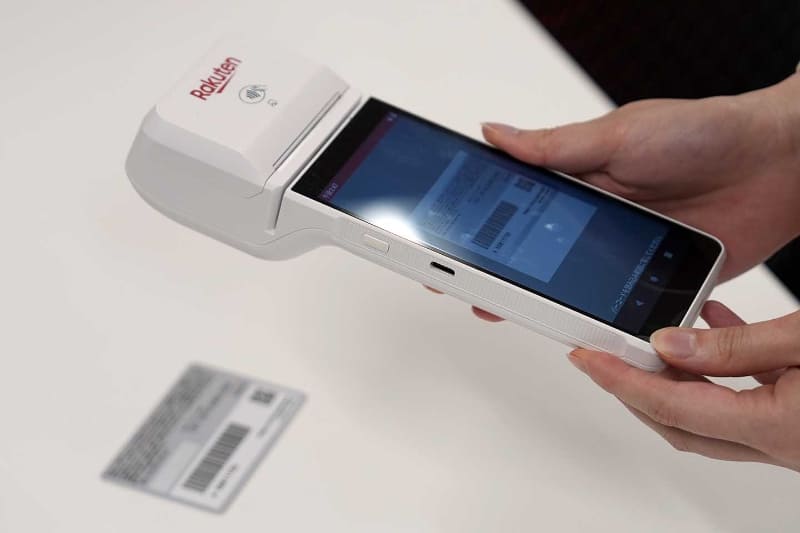 楽天ポイントカードを楽天ペイ ターミナルのカメラで読み取り