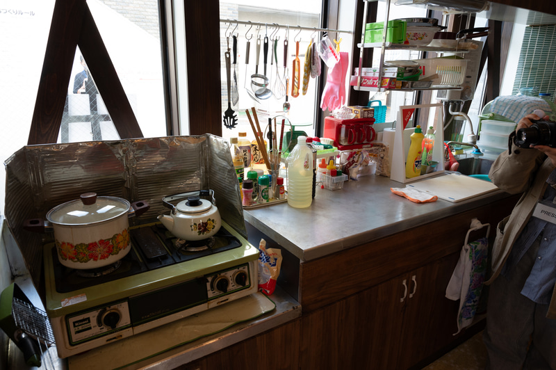 昭和レトロなコンロや鍋