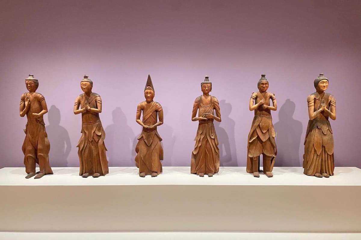 岩手県葛巻町の宝積寺に所蔵されている《六観音立像》