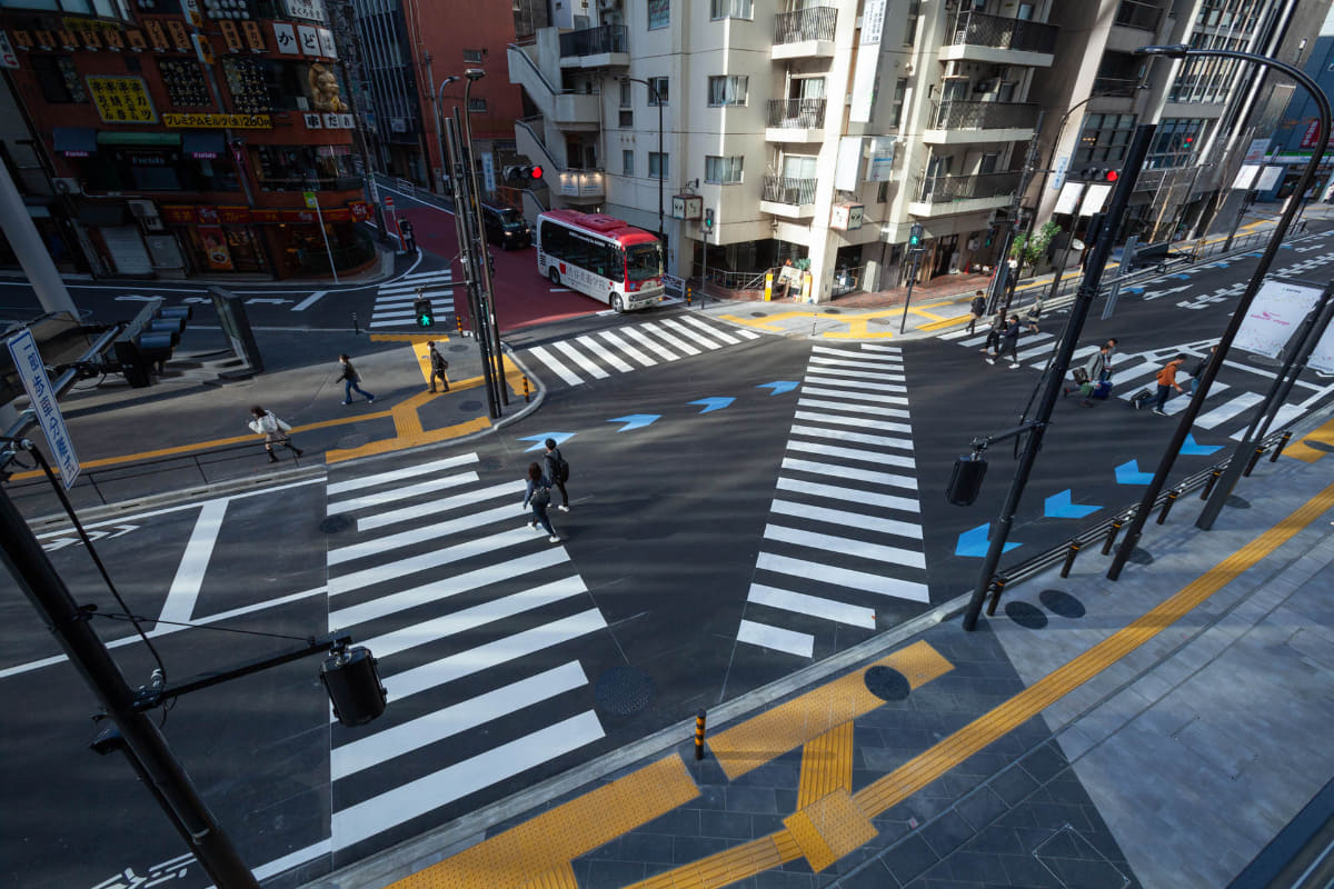 サクラステージから見た同交差点