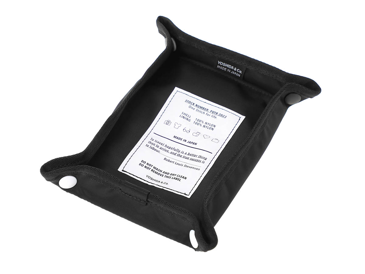 PACKS GROOMING POUCH & TRAY