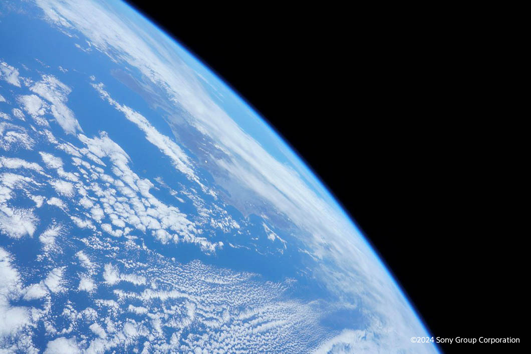 超小型人工衛星「EYE」が撮影した日本列島