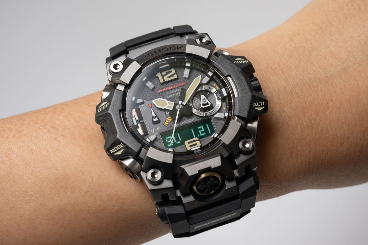 カシオ G-SHOCK マッドマスター GWG-B1000