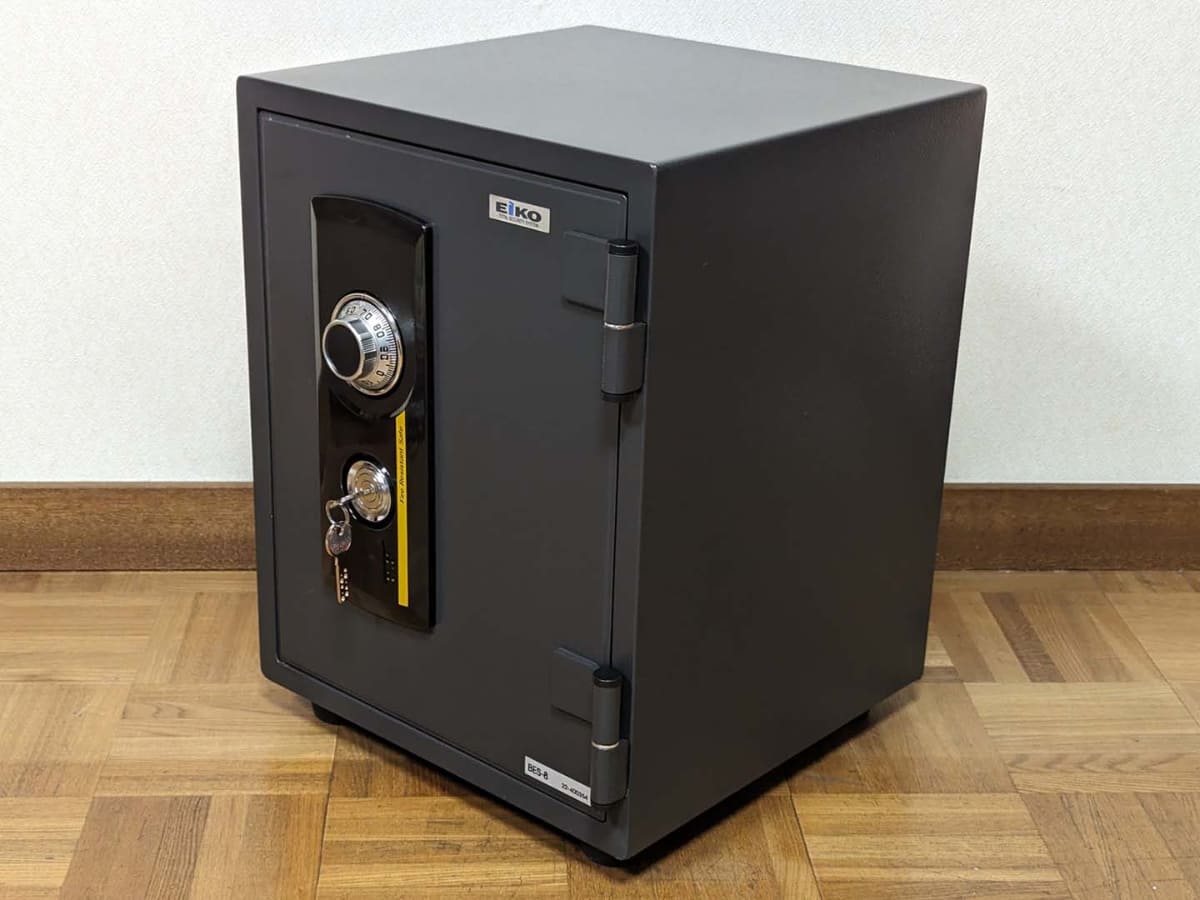 エーコーの「<a href="https://eiko-store.com/index.php/products/detail/682">BES-8</a>」。こちらは耐火仕様。実売価格は22,660円