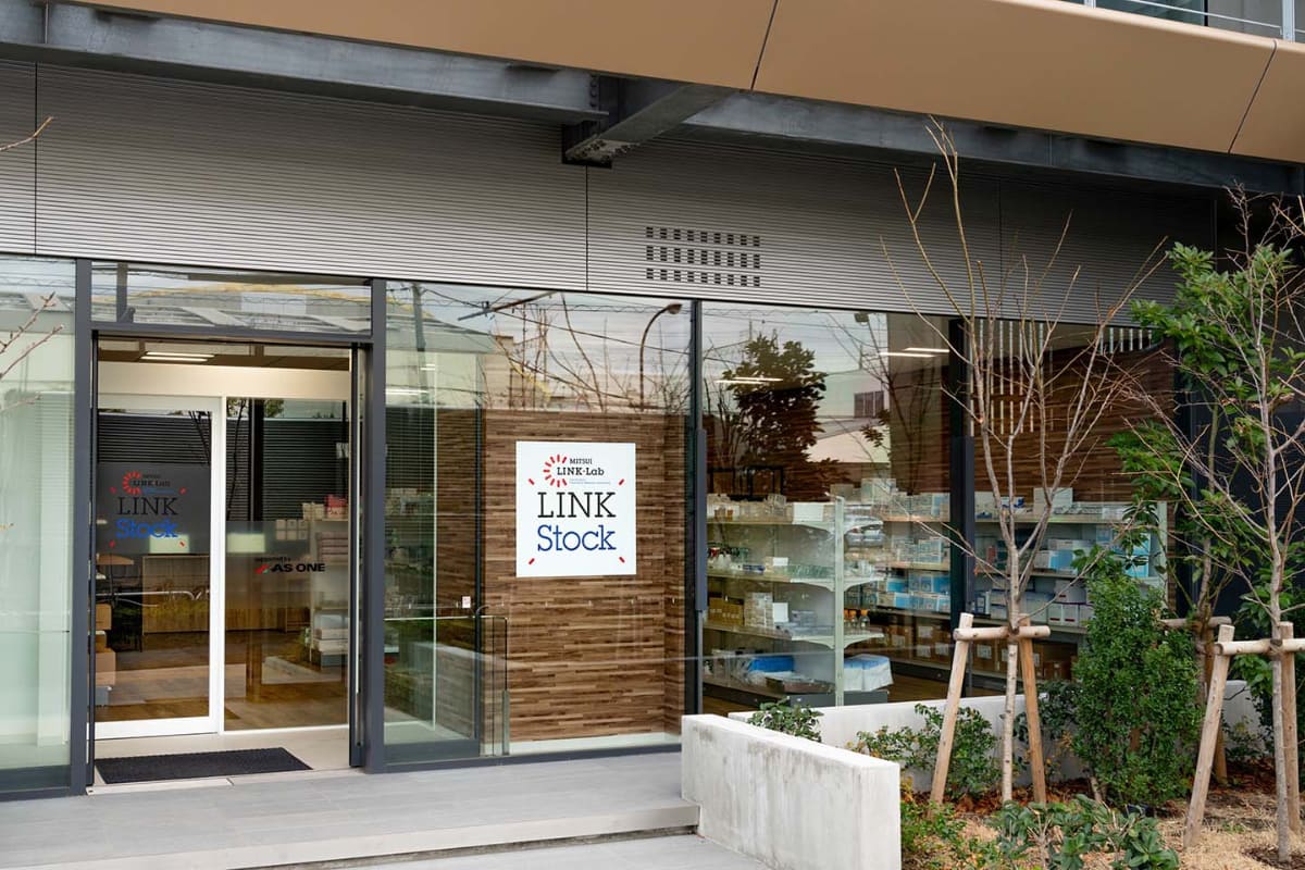 LINK Stock外観