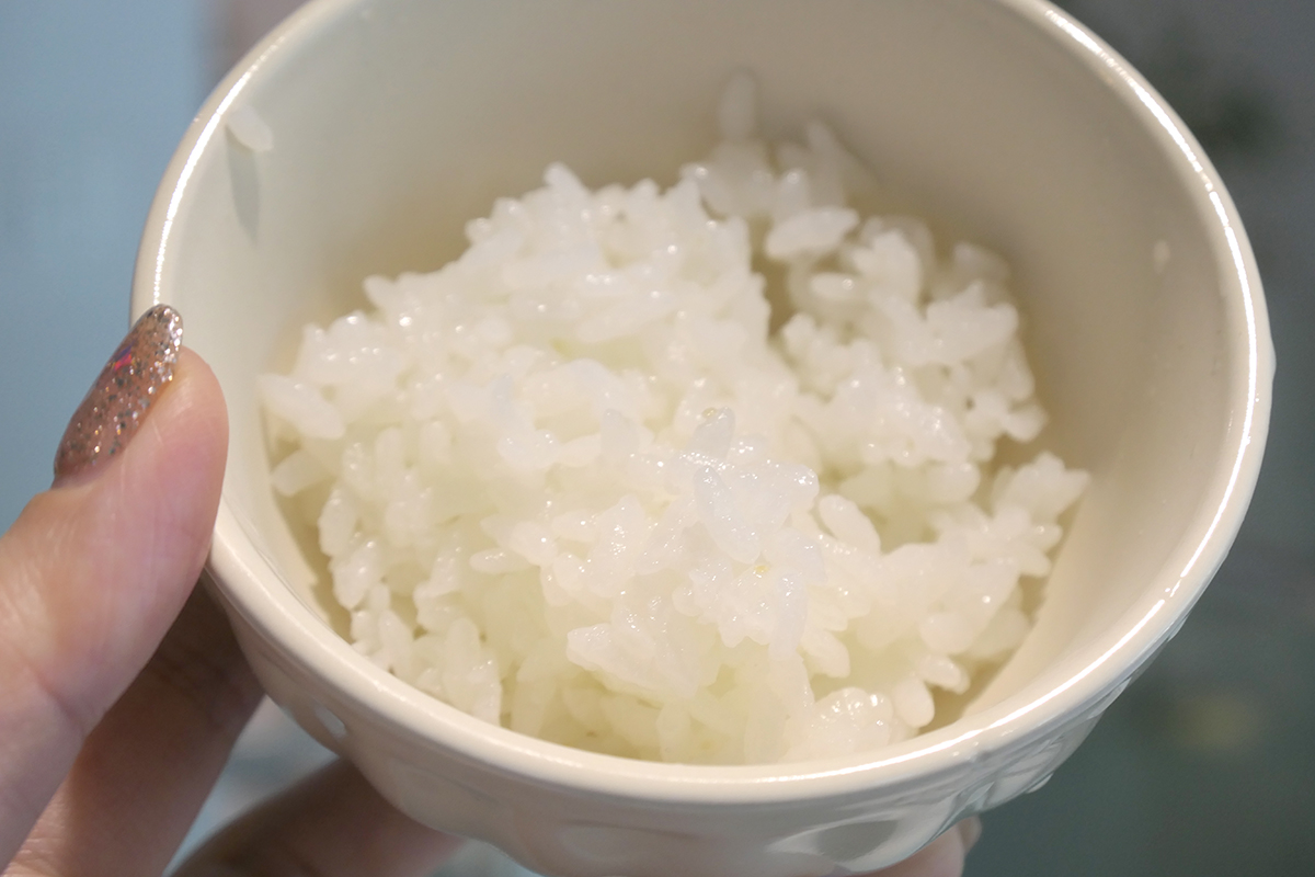 ツヤツヤな見た目はもちろん、甘さのある美味しいごはんに炊きあがっていました