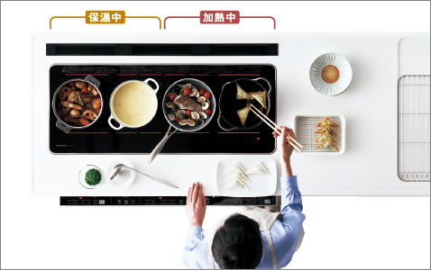 今回体験したマルチワイドIHは、最大4口のIHクッキングヒーターとして利用可能。保温機能も搭載するので、4つの鍋をアツアツの状態で同時に提供できます