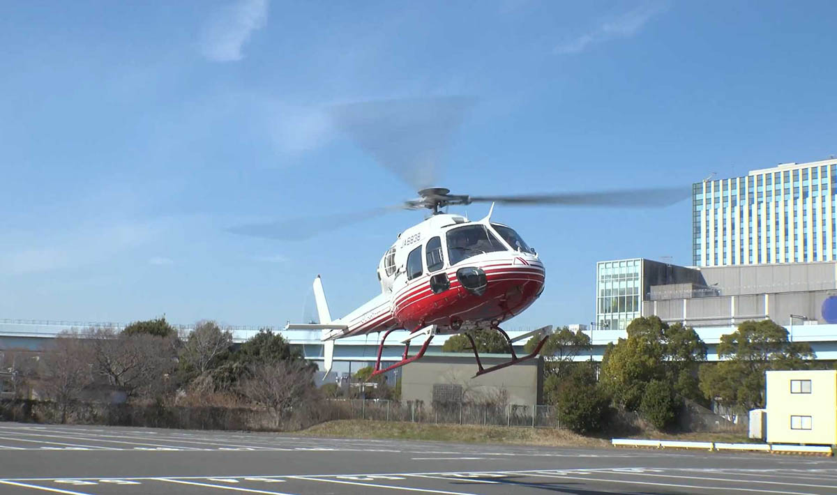 ゆりかもめ青海駅南側特設会場 離陸の様子(提供：三菱地所)